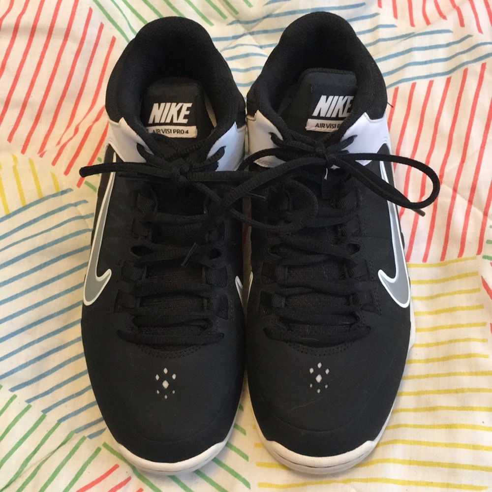 NEW Nike air visi pro 4 basketball shoes